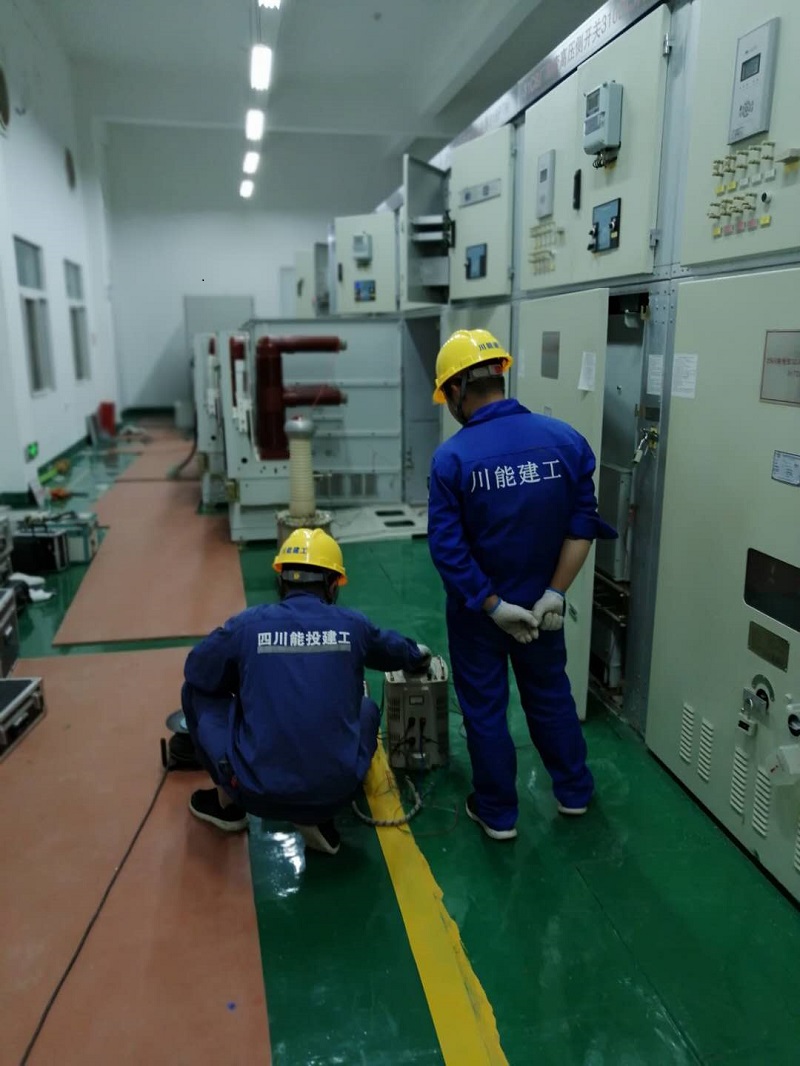 精益求精 调试团队全面完成升压站电气设备预试检修与消缺工作