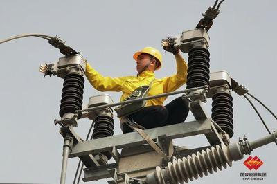 包神铁路神朔公司进行接触网重点设备检修